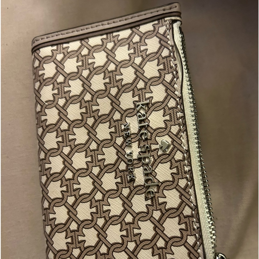Kate spade wallet